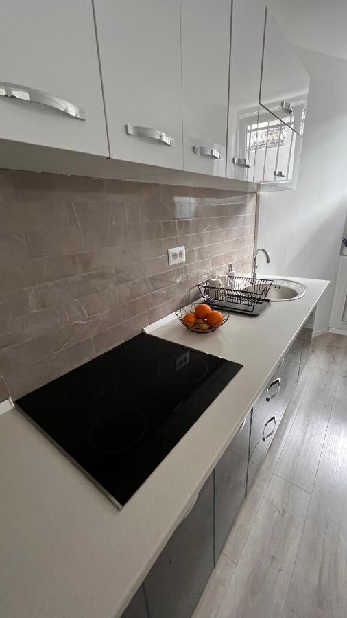 Apartamento Cotroceni Studio Bucarest Exterior foto